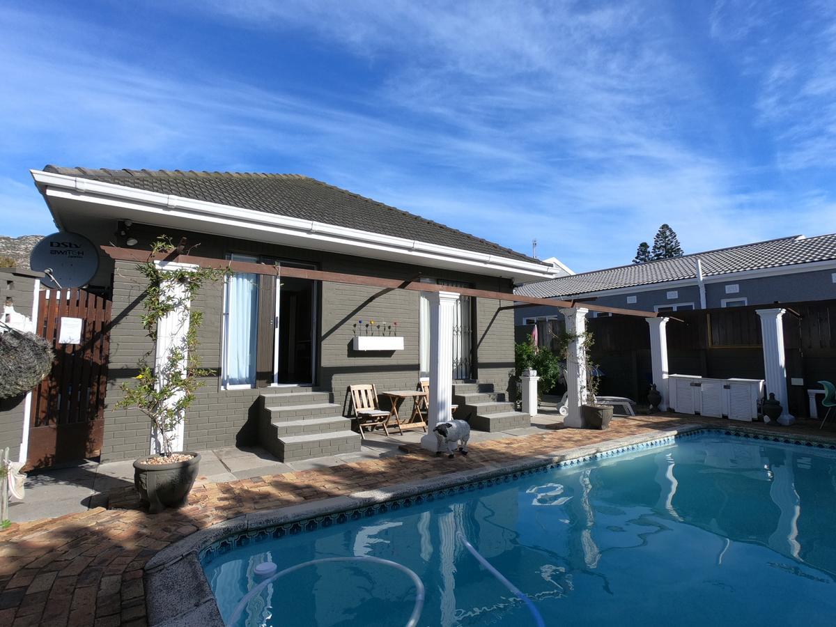 Leo'S Den Bed & Breakfast Fish Hoek Ngoại thất bức ảnh