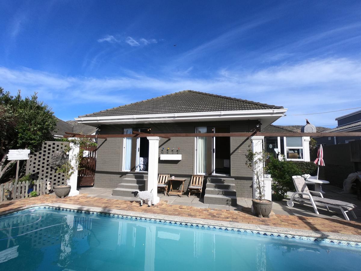 Leo'S Den Bed & Breakfast Fish Hoek Ngoại thất bức ảnh
