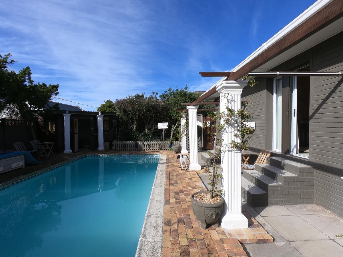 Leo'S Den Bed & Breakfast Fish Hoek Ngoại thất bức ảnh